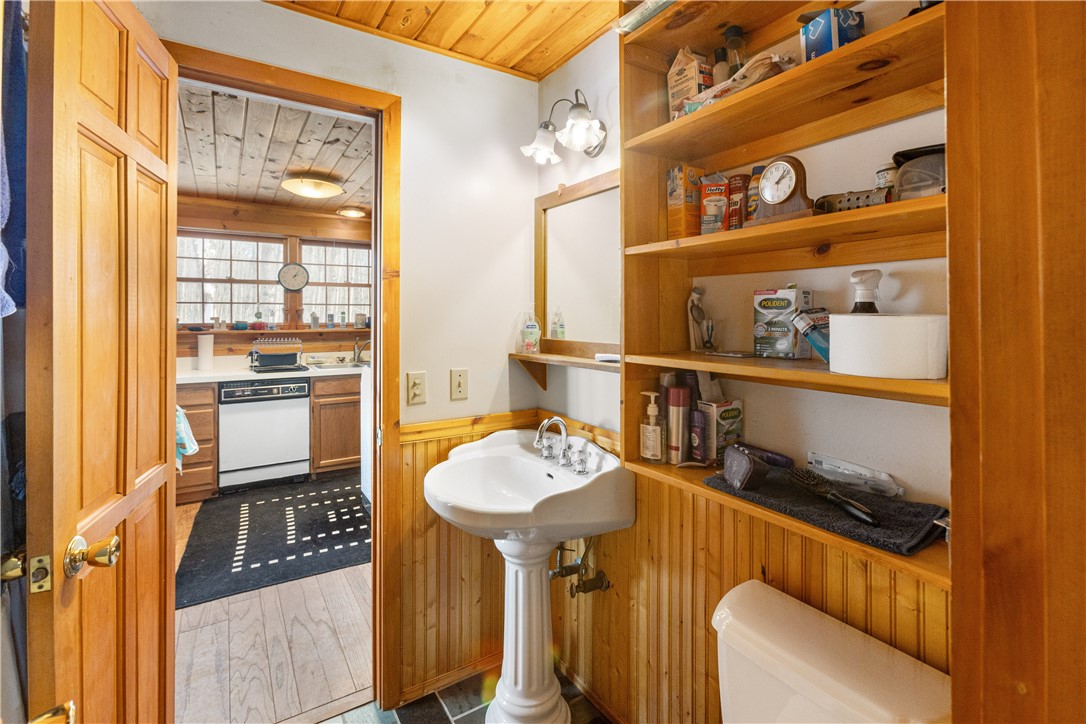 605 Cross Road Margaretville, NY 12455 - Photo 18 of 40 Main floor bathroom