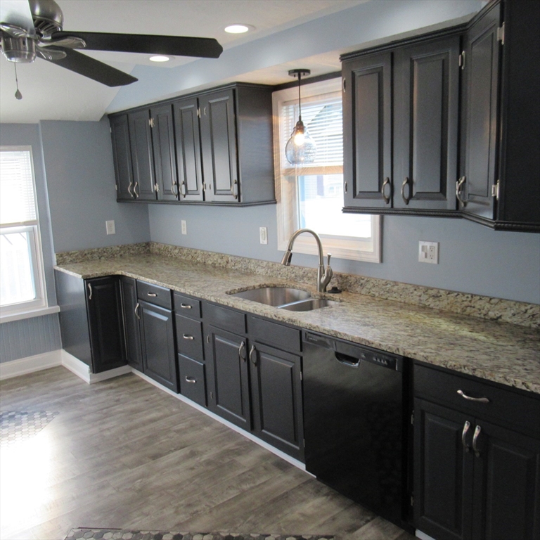 99 Homestead Road Lowell, MA 01850 - Photo 7 of 25 Gallery Image 7