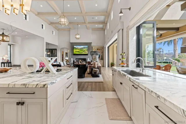 $15,995,000 | 16640 El Camino Real, Rancho Santa Fe, CA 92067