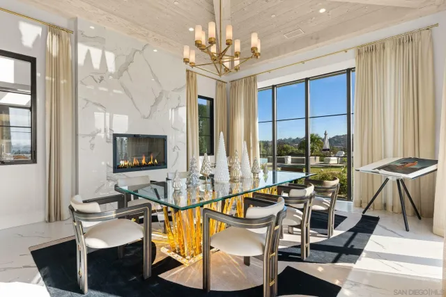 $15,995,000 | 16640 El Camino Real, Rancho Santa Fe, CA 92067