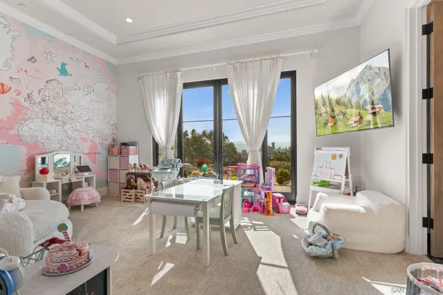 $15,995,000 | 16640 El Camino Real, Rancho Santa Fe, CA 92067