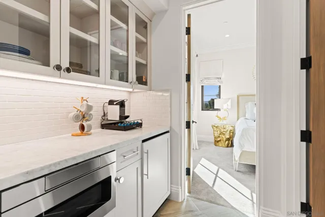 $15,995,000 | 16640 El Camino Real, Rancho Santa Fe, CA 92067