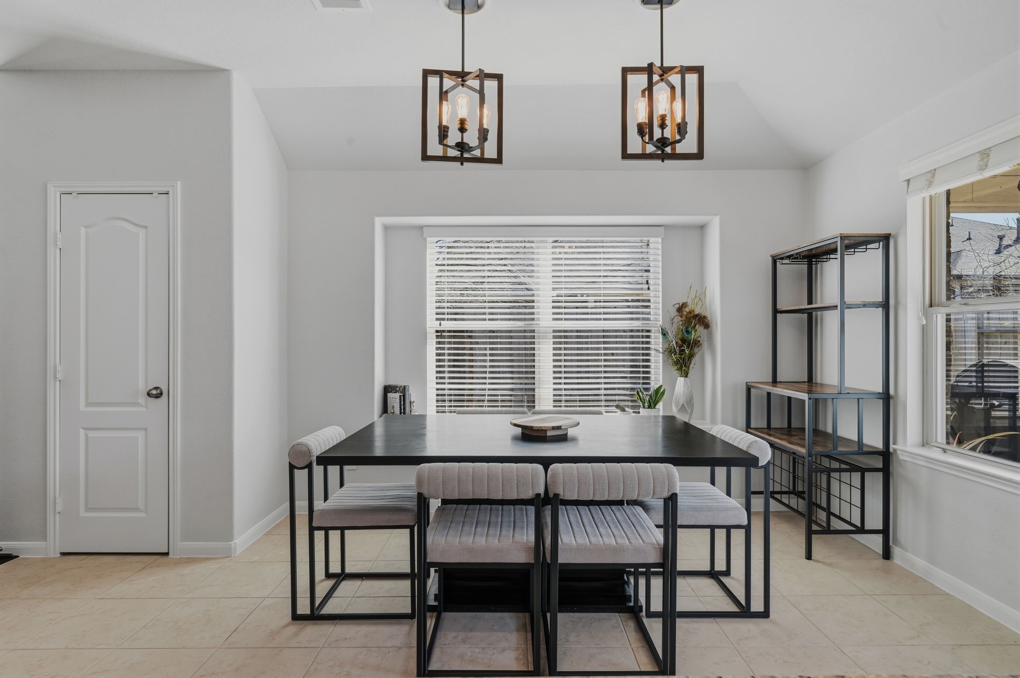 3646 Gable Landing Lane Spring, TX 77386 - Photo 19 of 43 a dining room with furniture and window