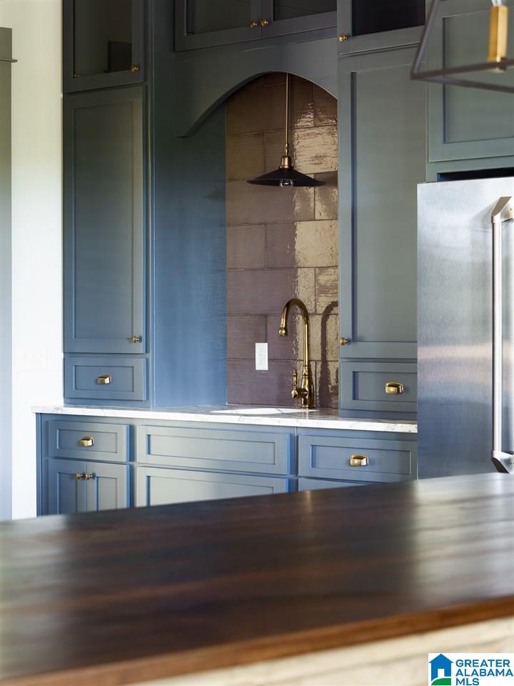 1710 Ridge Road Birmingham, AL 35209 - Photo 7 of 19