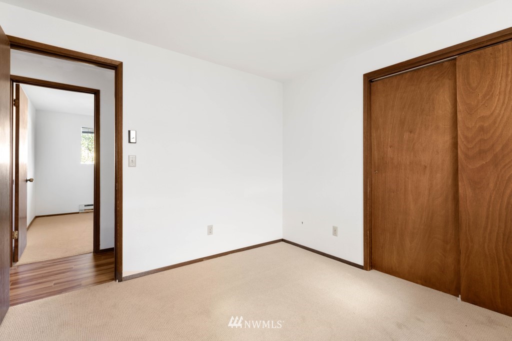 1067 Cathlamet Drive Oak Harbor, WA 98277 - Photo 11 of 21