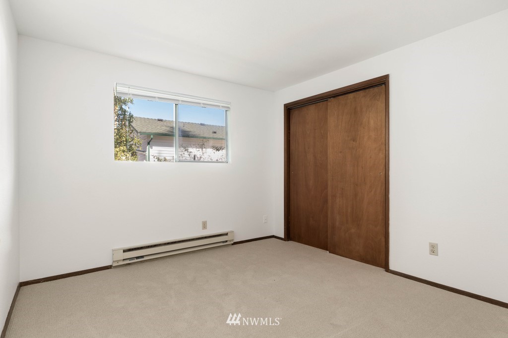 1067 Cathlamet Drive Oak Harbor, WA 98277 - Photo 12 of 21