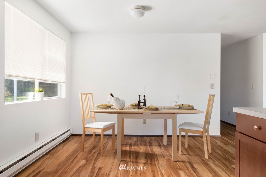 1067 Cathlamet Drive Oak Harbor, WA 98277 - Photo 5 of 21