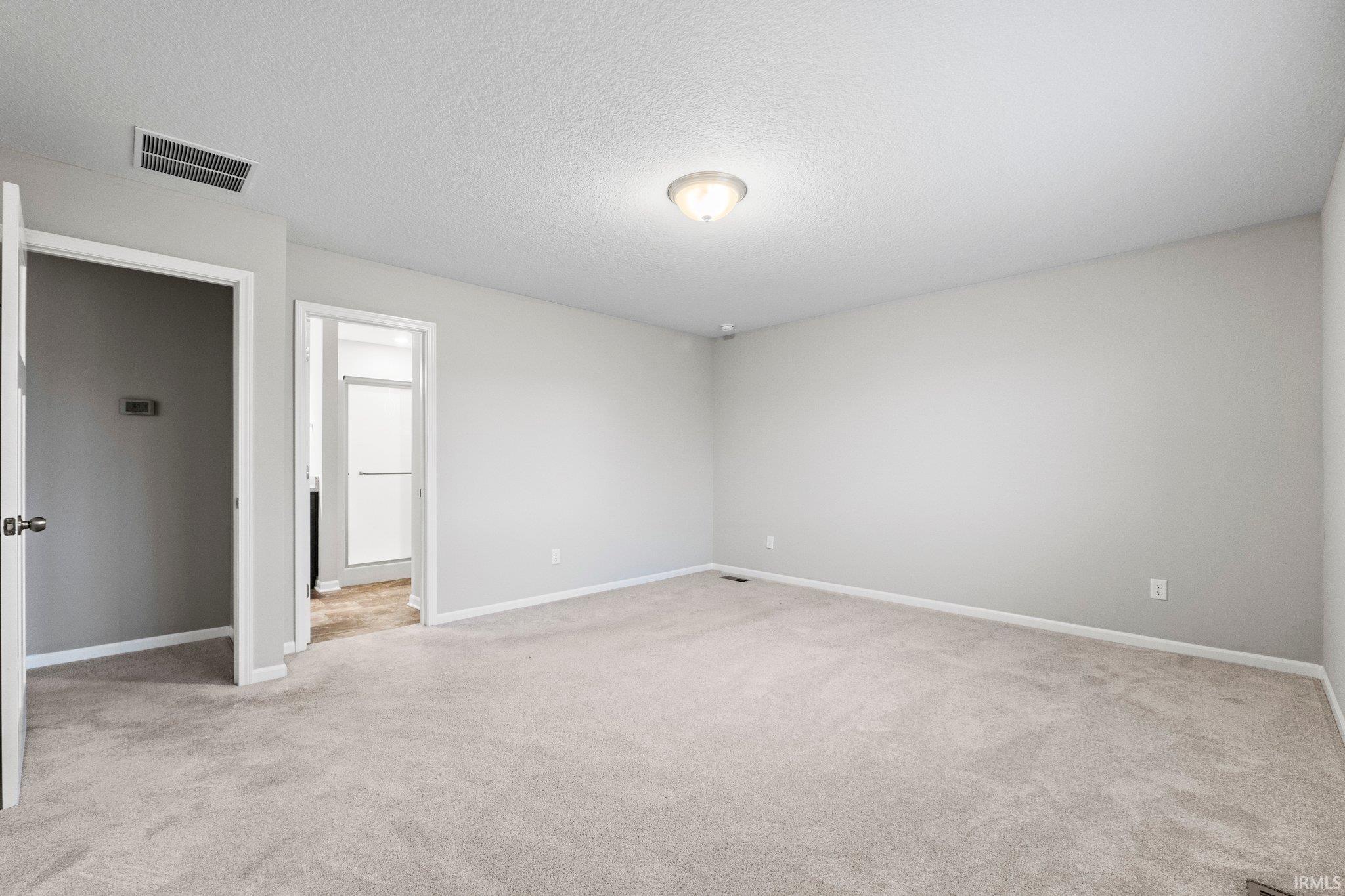 580 Highfields Cove Fort Wayne, IN 46845 - Photo 13 of 36