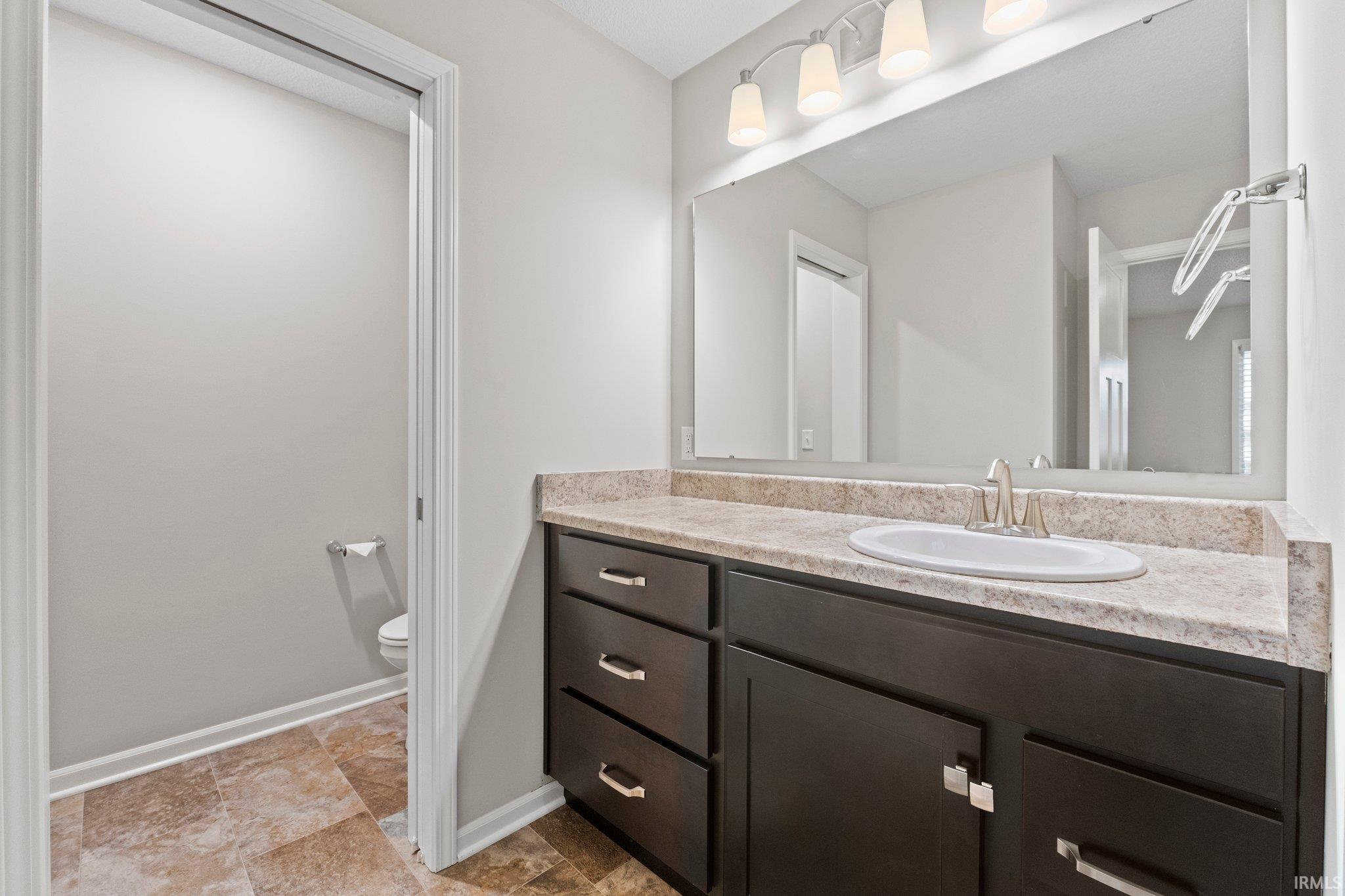 580 Highfields Cove Fort Wayne, IN 46845 - Photo 15 of 36