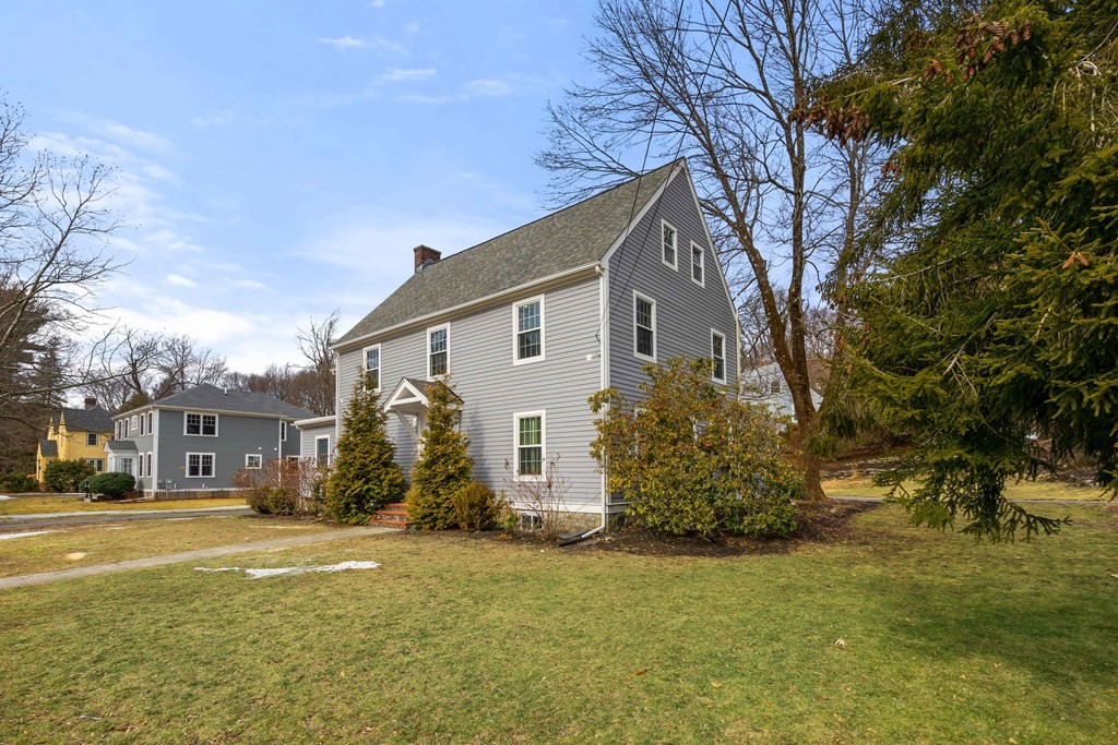 53 Bancroft Road Wellesley, MA 02481 - Photo 35 of 36