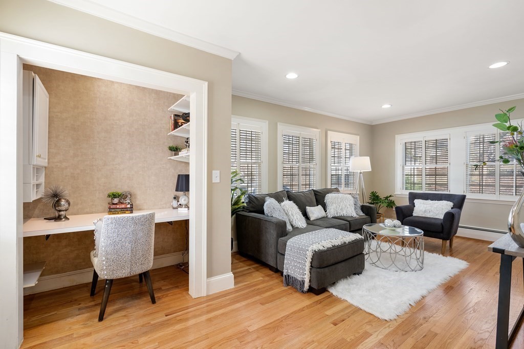 53 Bancroft Road Wellesley, MA 02481 - Photo 6 of 36