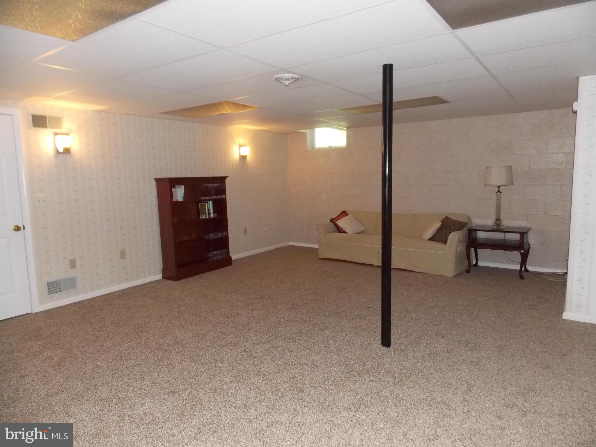 419 North Clear Ridge Road Union Bridge, MD 21791 - Photo 7 of 30 Interior (General)