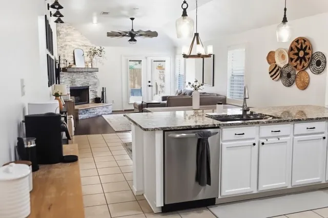 $2,300 | 1316 Elkford Lane, Fort Worth, TX 76247