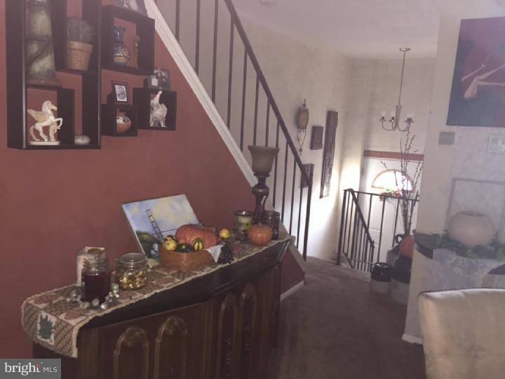 4238 Lawnside Road Philadelphia, PA 19154 - Photo 3 of 9 Gallery Image 3