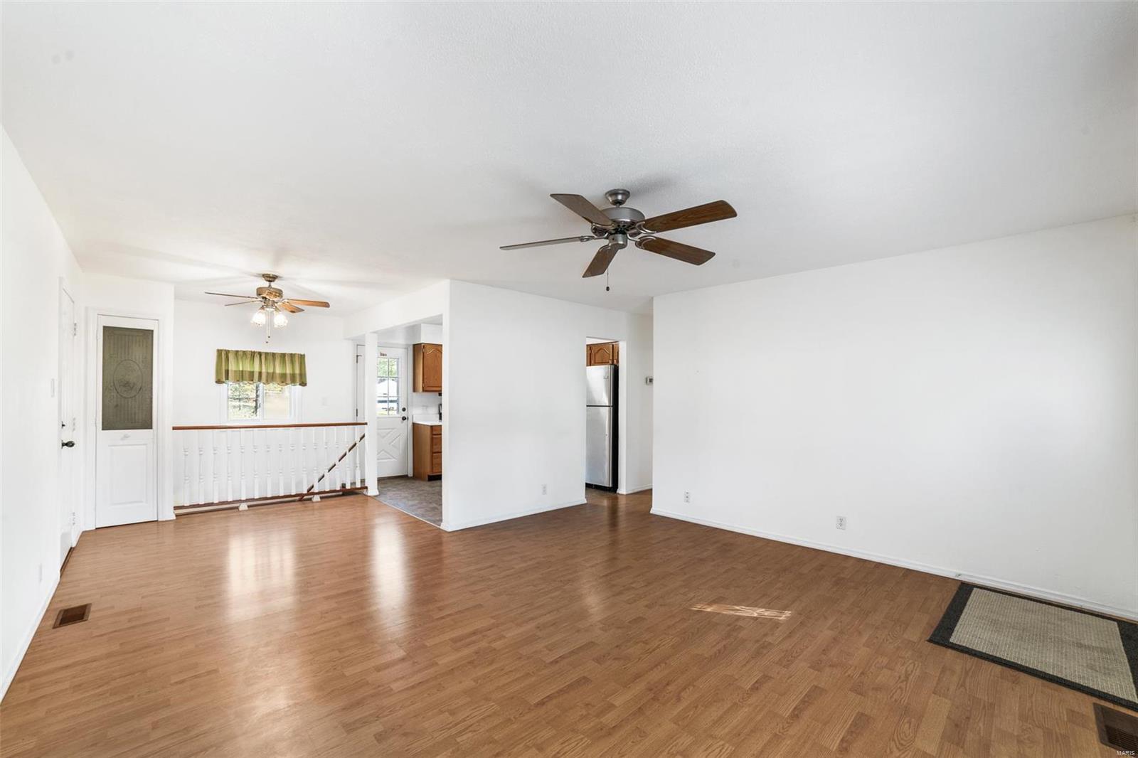 607 Nancy Place Ballwin, MO 63021 - Photo 7 of 20
