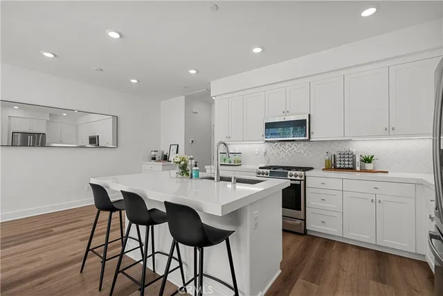 $735,990 | 2533 Little Rock Lane, Simi Valley, CA 93065