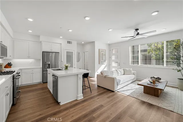 $735,990 | 2533 Little Rock Lane, Simi Valley, CA 93065