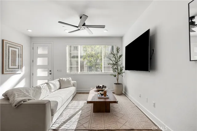 $735,990 | 2533 Little Rock Lane, Simi Valley, CA 93065