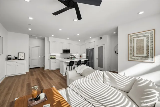 $735,990 | 2533 Little Rock Lane, Simi Valley, CA 93065