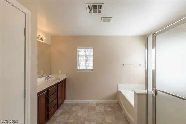 $2,350 | 139 Kilmartin Valley Court, Las Vegas, NV 89148
