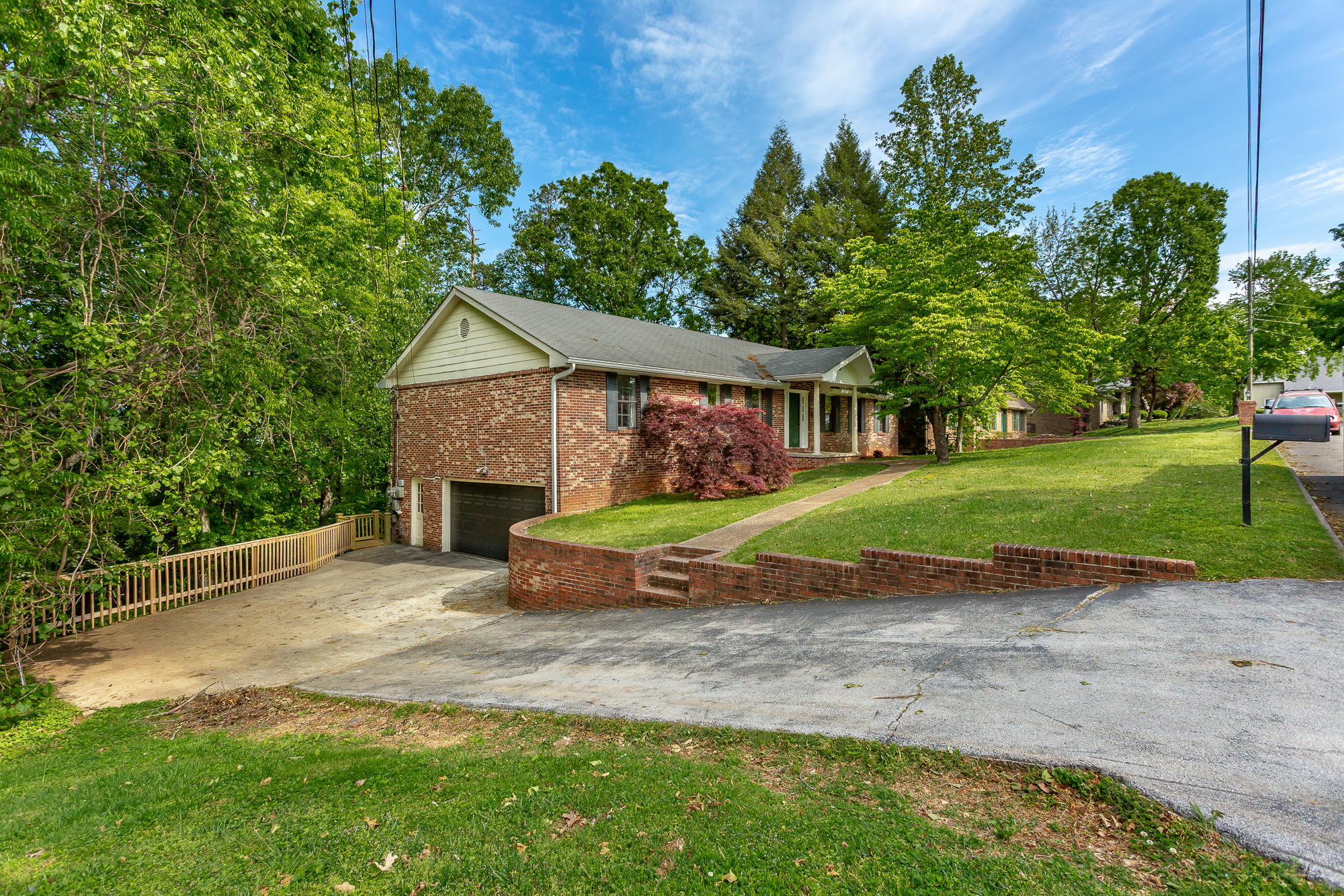 8807 Point S Lane Chattanooga, TN 37421 - Photo 4 of 50 8807 Point S Ln. HD-2