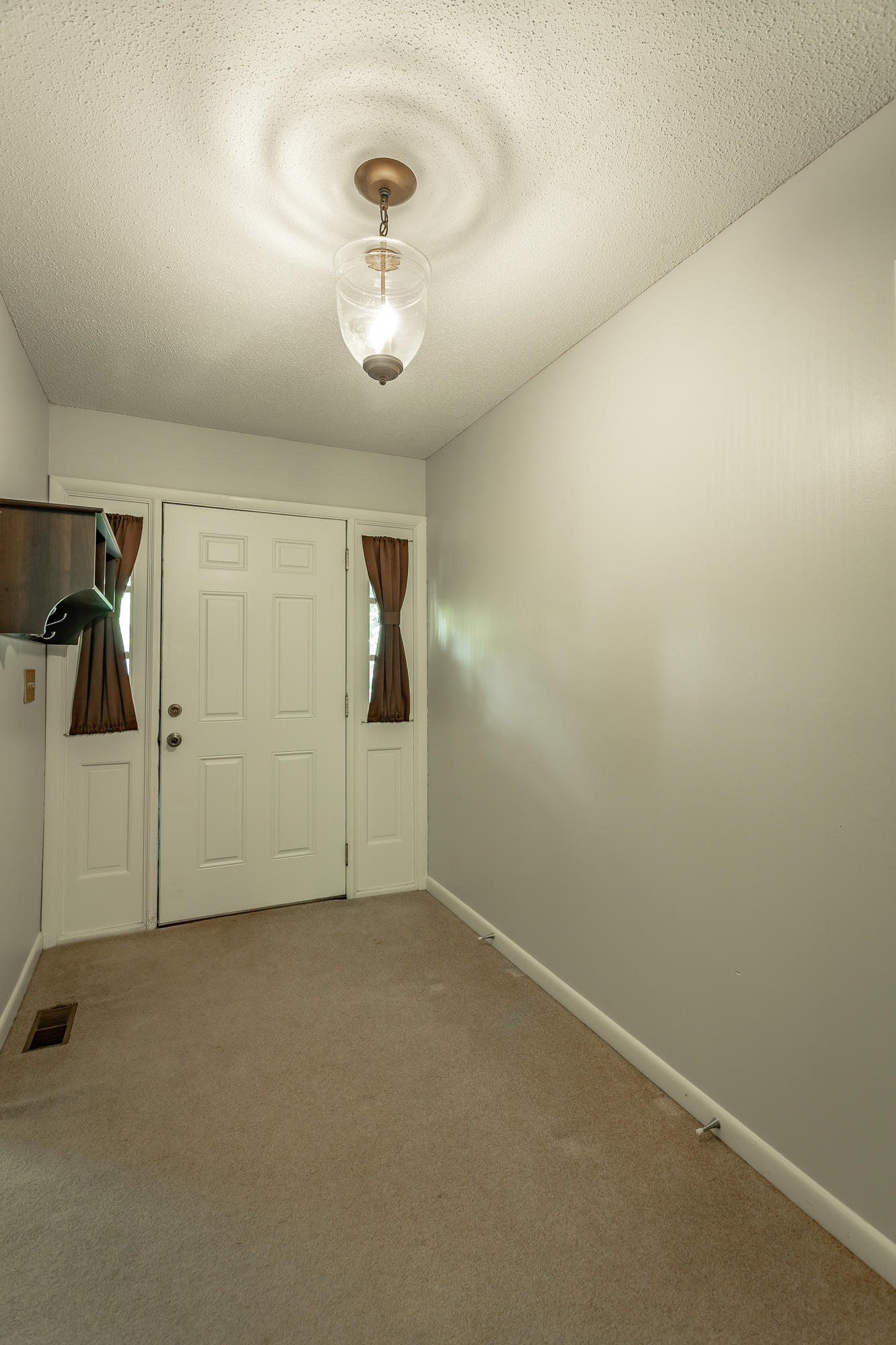 8807 Point S Lane Chattanooga, TN 37421 - Photo 7 of 50 8807 Point S Ln. HD-12