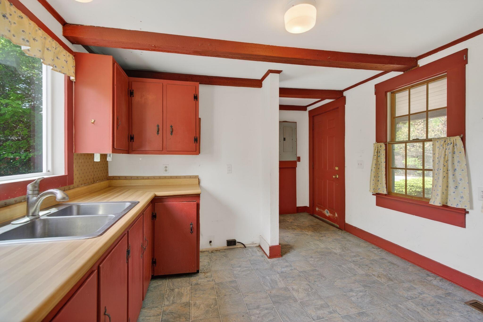 1807 Harpswell Islands Road Harpswell, ME 04066 - Photo 9 of 28 Kitchen