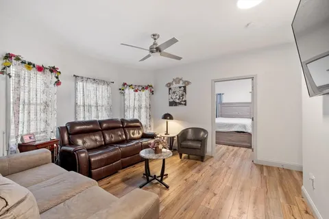 $899,000 | 10 Swan Street, Lawrence, MA 01841