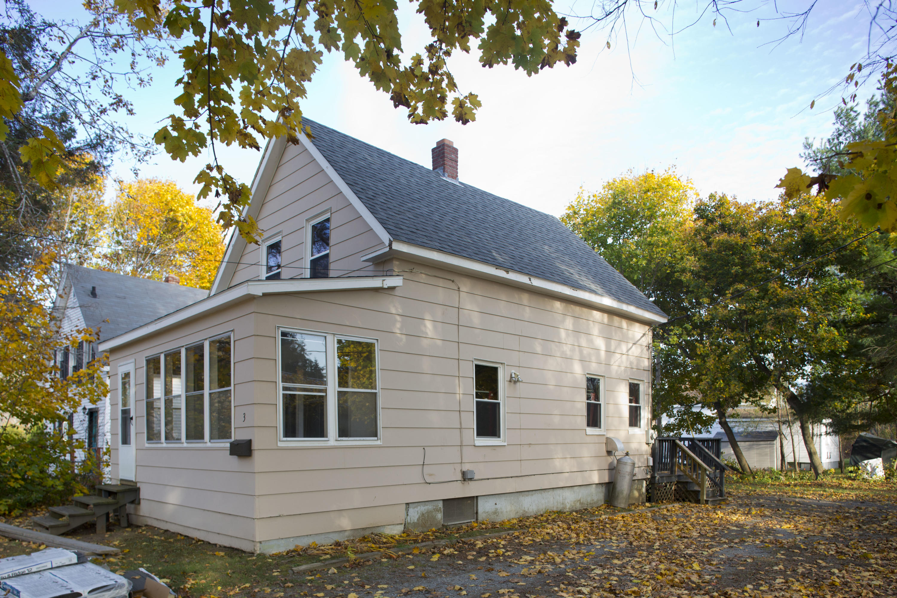 3 Brooks Street Orono, ME 04473 - Photo 1 of 20 Henderson524A9481
