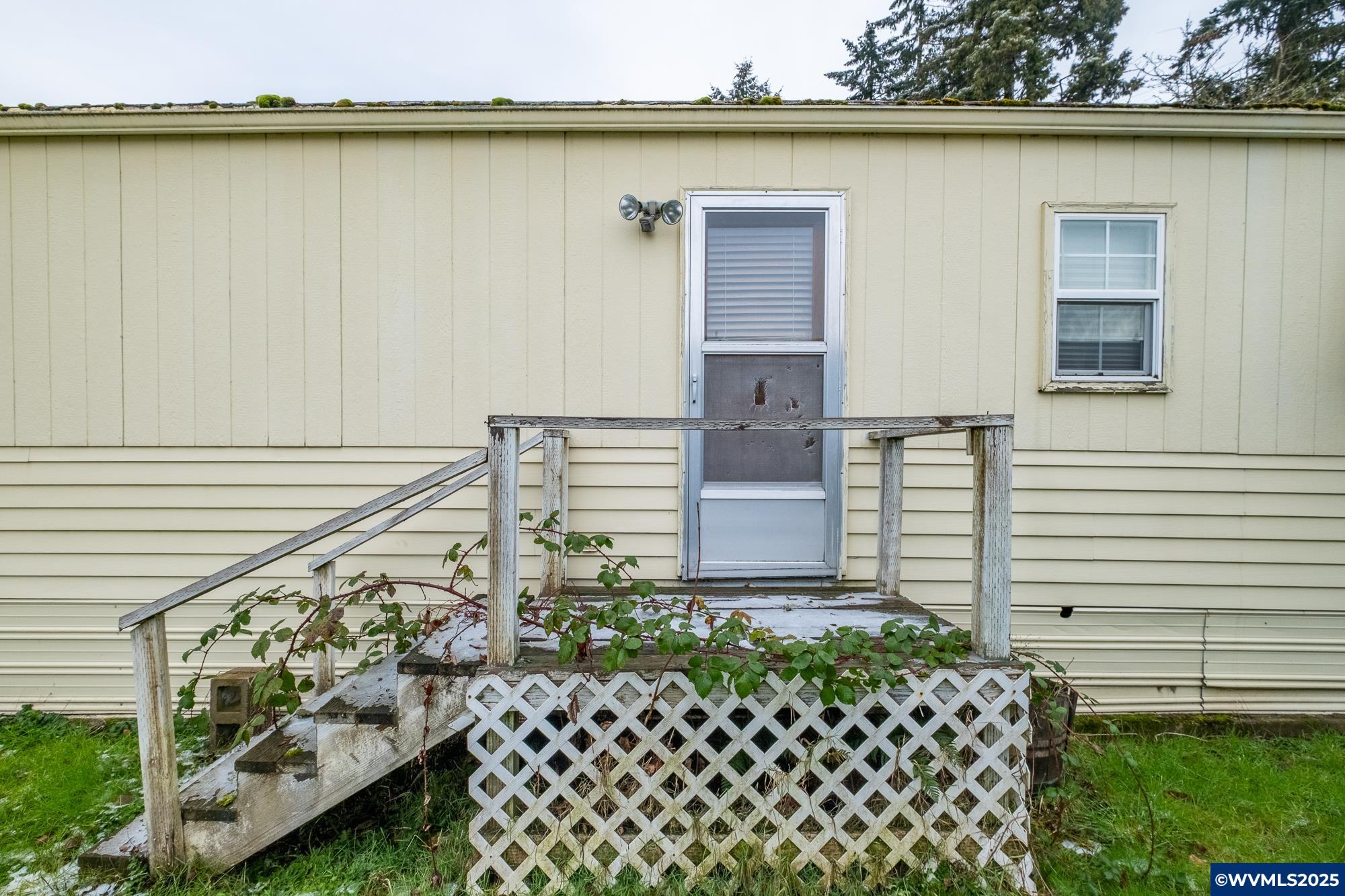 204 Cascade Drive, Unit 35 Lebanon, OR 97355 - Photo 24 of 28