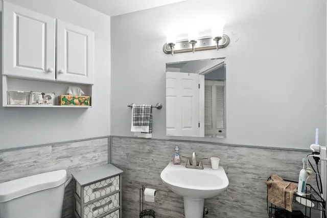 $275,000 | 9020 North Country Homes Boulevard, Unit 23, Spokane, WA 99218