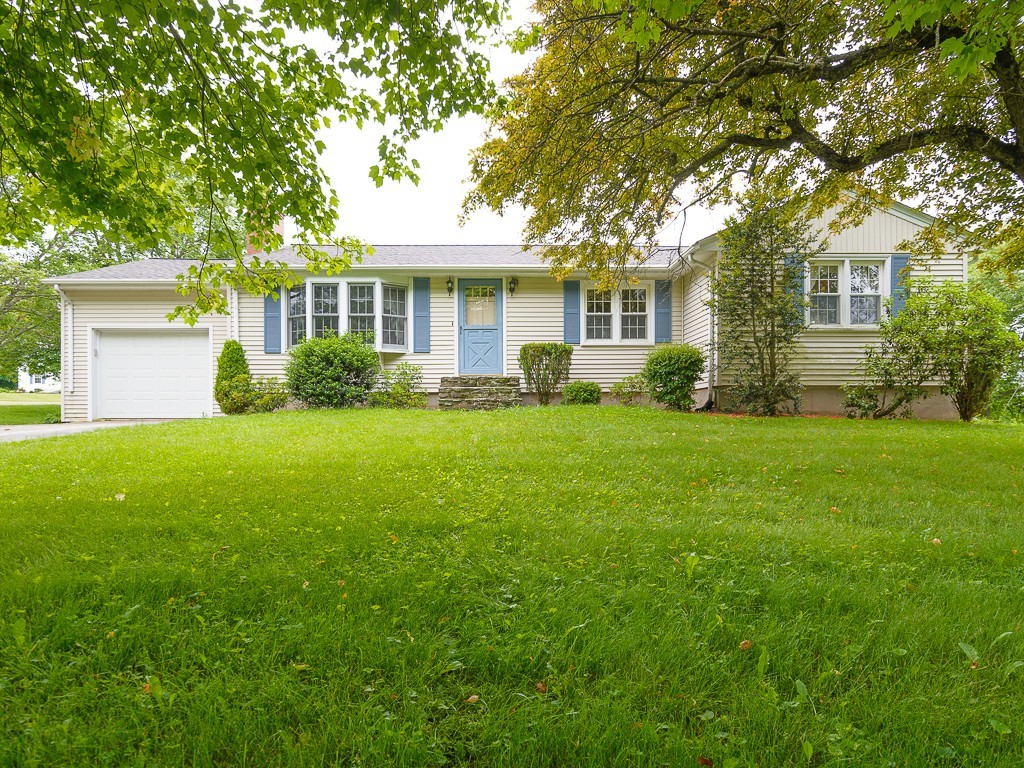19 8 Lots Road Sutton, MA 01590 - Photo 1 of 30 front view of a house with a yard