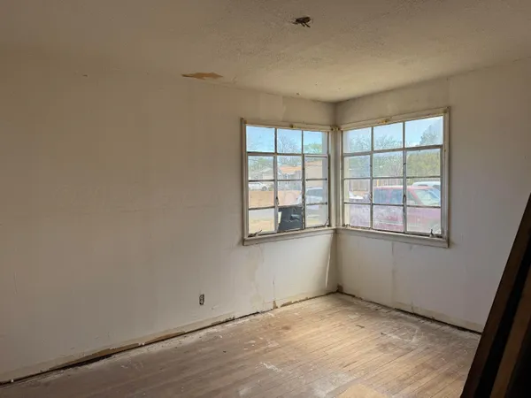 $97,094 | 4609 Southwest 16th Avenue, Amarillo, TX 79106