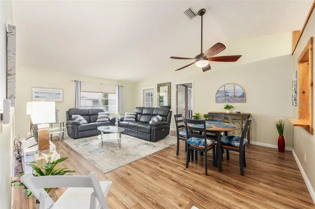 $1,500 | 9382 Southwest 89th Court Road, Unit E, Ocala, FL 34481