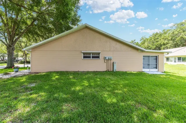 $1,500 | 9382 Southwest 89th Court Road, Unit E, Ocala, FL 34481
