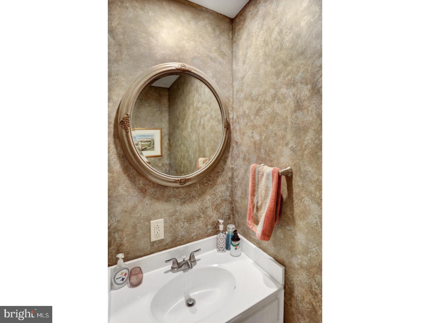 11 Pinehurst Court Reading, PA 19607 - Photo 17 of 25 Gallery Image 17