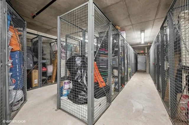 $1,899,995 | 1720 Maple Avenue, Unit 2710, Evanston, IL 60201