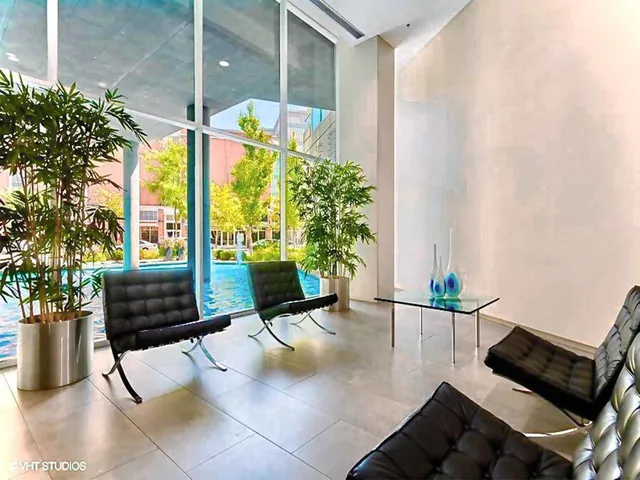 $1,899,995 | 1720 Maple Avenue, Unit 2710, Evanston, IL 60201