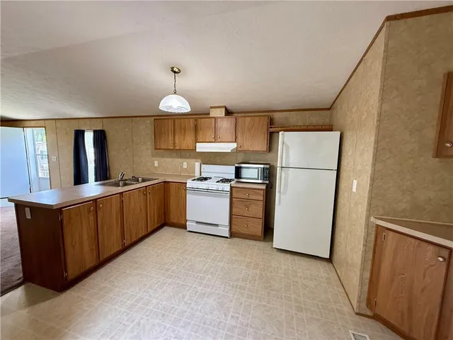 $34,900 | Lot #43 Route 21 Mobile Home Park, Carmichaels, PA 15320