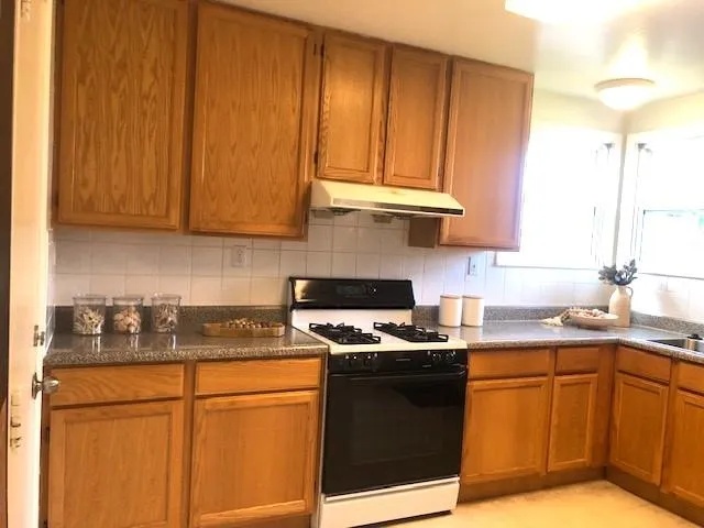 $1,199,000 | 1709 Dolan Avenue, San Mateo, CA 94401