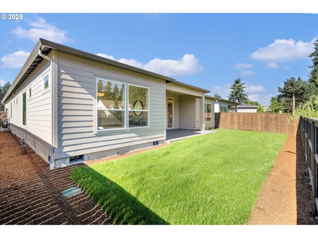 $1,100,000 | 12309 Northeast 66th Avenue, Vancouver, WA 98686