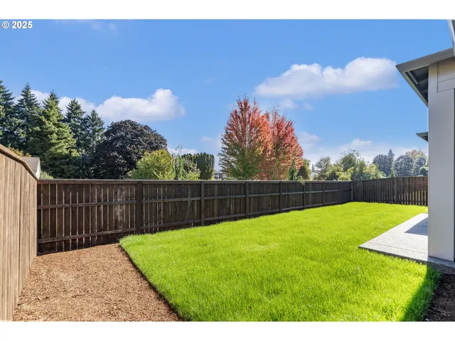 $1,100,000 | 12309 Northeast 66th Avenue, Vancouver, WA 98686