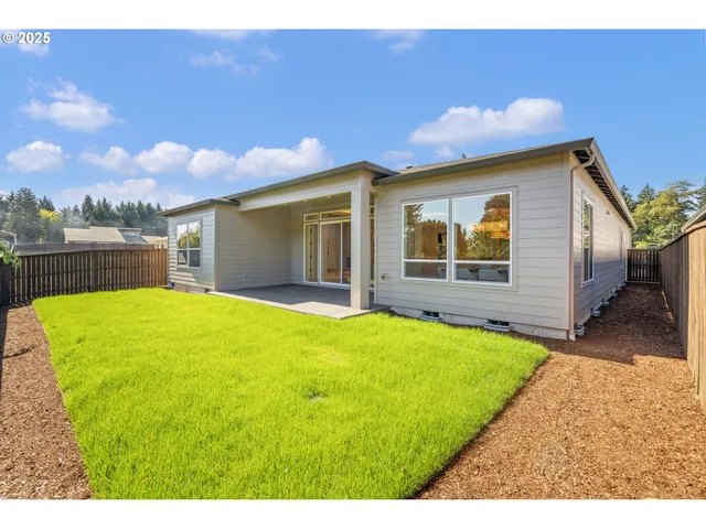 $1,100,000 | 12309 Northeast 66th Avenue, Vancouver, WA 98686