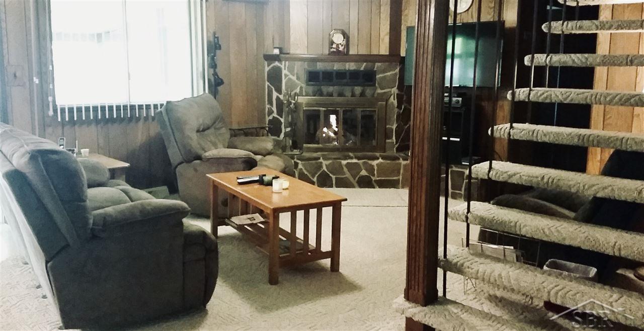 4294 Emerald Road Bridgeport, MI 48722 - Photo 8 of 20 31388471-7.JPG
