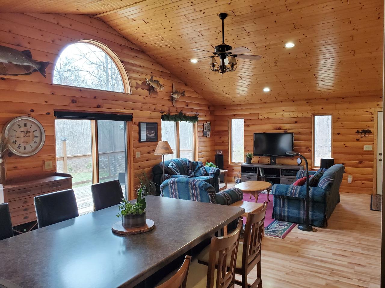 7688 Red Fox Run Road Rhinelander, WI 54501 - Photo 9 of 46 Gallery Image 9