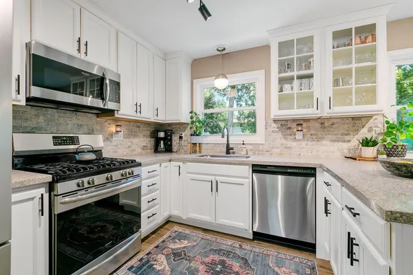 $3,295 | 1620 Winnetka Avenue North, Golden Valley, MN 55427