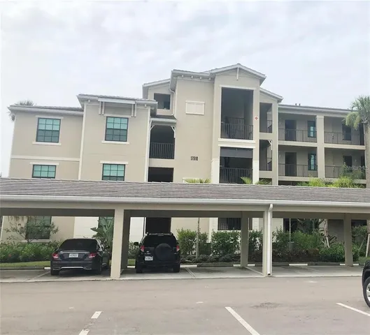 $3,400 | 17510 Gawthrop Drive, Unit 405, Lakewood Ranch, FL 34211