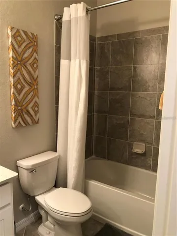 $3,400 | 17510 Gawthrop Drive, Unit 405, Lakewood Ranch, FL 34211