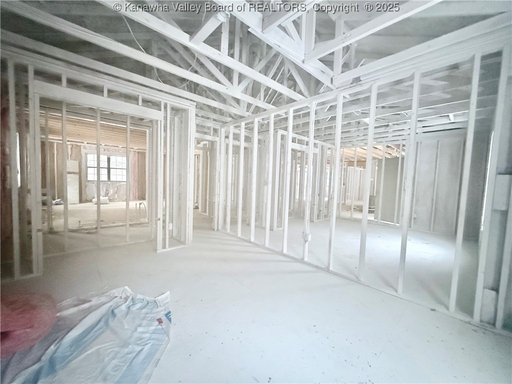 10013 Charleston Road Walton, WV 25286 - Photo 16 of 22 Gallery Image 16