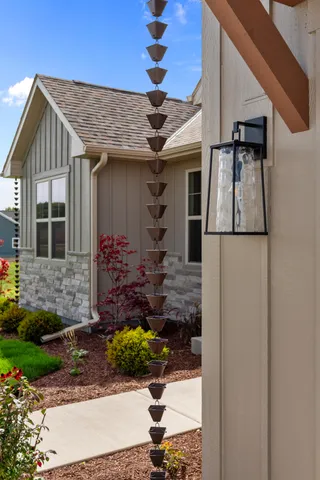 $962,900 | 2110 Highland Way, Sturtevant, WI 53177